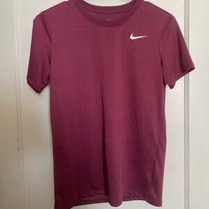 Nike women’s dri-fit tee - maroon, size xs